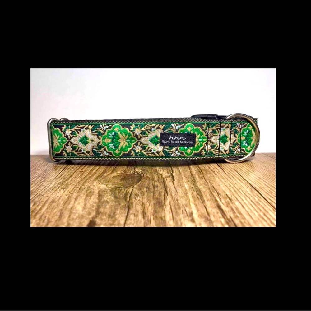 NWOT Medium Dog Collar